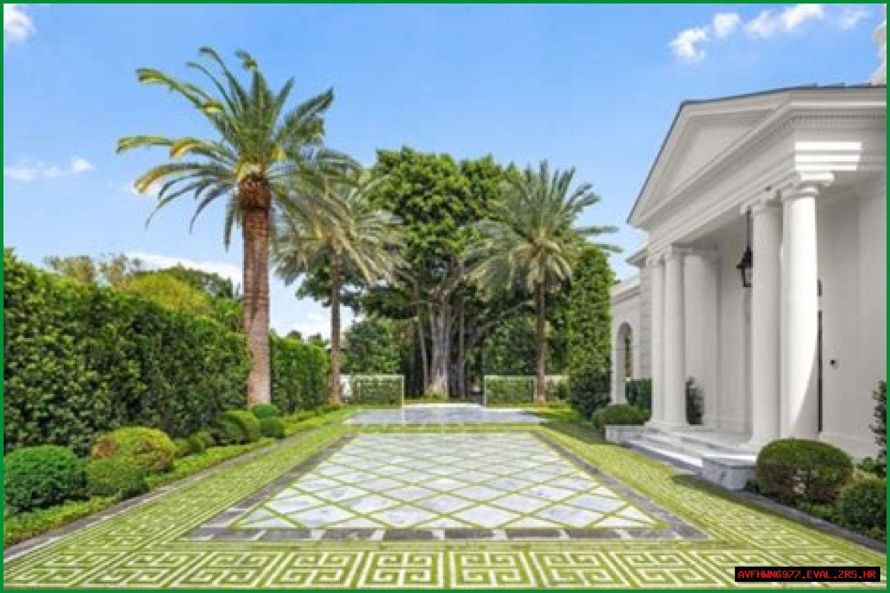 Palm Beach Billionaires Row: The Epitome Of Luxury Living